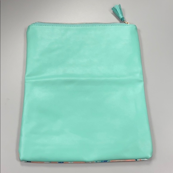 **SOLD** RACHEL PALLY Clutch - Picture 2 of 7